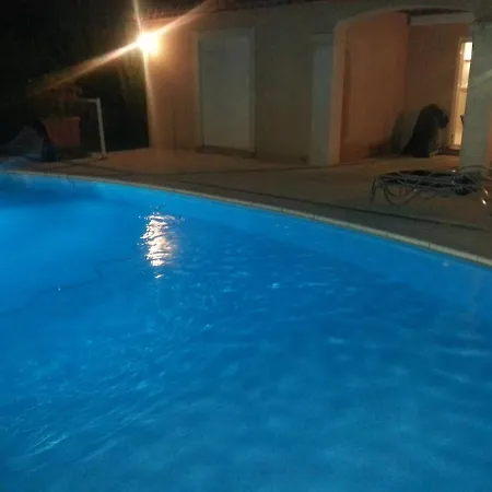 Avec Piscine Au Calme ! * Rochefort-du-Gard